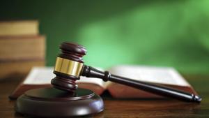 Often young lawyers feel nervous arguing in court even though they have prepared well for their case.(Getty Images/iStockphoto) Often young lawyers feel nervous arguing in court even though they have prepared well for their case.(Getty Images/iStockphoto)