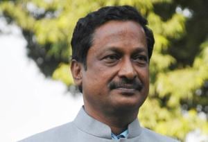 UT adviser Manoj Parida advocates a weekend curfew in Chandigarh as implementing rules is easier when government offices and markets are closed. UT adviser Manoj Parida advocates a weekend curfew in Chandigarh as implementing rules is easier when government offices and markets are closed.