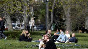 Daily Covid-19 death rates as well as the number of infected in intensive care have been slowing gradually since April.(Reuters) Daily Covid-19 death rates as well as the number of infected in intensive care have been slowing gradually since April.(Reuters)