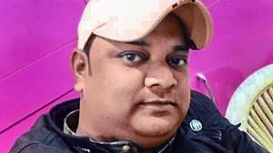 Journalist Vikram Joshi died at a hospital in Ghaziabad after being shot at on Monday night by miscreants.(PTI) Journalist Vikram Joshi died at a hospital in Ghaziabad after being shot at on Monday night by miscreants.(PTI)