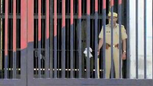 All the 120 inmates who have tested positive for Covid-19 in the Jhansi district jail in Uttar Pradesh are asymptomatic.(HT FILE PHOTO.) All the 120 inmates who have tested positive for Covid-19 in the Jhansi district jail in Uttar Pradesh are asymptomatic.(HT FILE PHOTO.)