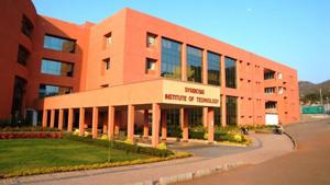 Avi Shah, a 19-year-old engineering student of Symbiosis Institute of Technology, Pune, bagged 20 million seed investment for his maiden start-up Reviewrewardz.com.(Digpu) Avi Shah, a 19-year-old engineering student of Symbiosis Institute of Technology, Pune, bagged 20 million seed investment for his maiden start-up Reviewrewardz.com.(Digpu)
