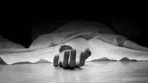 Preliminary investigation has revealed that the two CRPF personnel shared the same room as their office space in the safe house.(HT photo) Preliminary investigation has revealed that the two CRPF personnel shared the same room as their office space in the safe house.(HT photo)