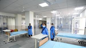Preparations being done at the 450-bed Burari Hospital for Covid-19 patients ahead of its inauguration in New Delhi, on Saturday.(Ajay Aggarwal /HT Photo) Preparations being done at the 450-bed Burari Hospital for Covid-19 patients ahead of its inauguration in New Delhi, on Saturday.(Ajay Aggarwal /HT Photo)