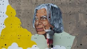 An artist paints a wall graffiti of Former President of India A. P. J. Abdul Kalam(Satyabrata Tripathy/HT Photo) An artist paints a wall graffiti of Former President of India A. P. J. Abdul Kalam(Satyabrata Tripathy/HT Photo)
