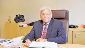 Deepak Parekh Chairman of Housing Development Finance Corporation in Mumbai.(MINT) Deepak Parekh Chairman of Housing Development Finance Corporation in Mumbai.(MINT)