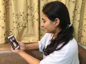 The bond of friendship has got linked via video calling amid the pandemic.(Photo: Mallika Bhagat/HT) The bond of friendship has got linked via video calling amid the pandemic.(Photo: Mallika Bhagat/HT)