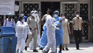West Bengal has reported 70,188 cases till date out of which 48,374 have been treated and discharged. The discharge rate is 68%.(Sonu Mehta/HT PHOTO) West Bengal has reported 70,188 cases till date out of which 48,374 have been treated and discharged. The discharge rate is 68%.(Sonu Mehta/HT PHOTO)