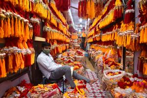 A vendor waits for customers inside a shop full of rakhis, at Old Delhi’s Sadar Bazar. Most shopkeepers reported low sales due to Covid-19.(Photo: Sanchit Khanna/HT) A vendor waits for customers inside a shop full of rakhis, at Old Delhi’s Sadar Bazar. Most shopkeepers reported low sales due to Covid-19.(Photo: Sanchit Khanna/HT)