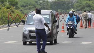 The assessment focused on how traffic movement and vehicular volume will affect adjoining areas after the redevelopment plan is implemented.(Sunil Ghosh / Hindustan Times) The assessment focused on how traffic movement and vehicular volume will affect adjoining areas after the redevelopment plan is implemented.(Sunil Ghosh / Hindustan Times)