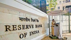 The RBI had transferred Rs1.76 lakh crore to the central exchequer for the year to June 2019.(Mint) The RBI had transferred Rs1.76 lakh crore to the central exchequer for the year to June 2019.(Mint)
