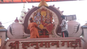 Preparations being made at the Hanuman Garhi temple in Ayodhya ahead of the foundation laying-ceremony, August 4, 2020.(Deepak Gupta ./ HT Photo) Preparations being made at the Hanuman Garhi temple in Ayodhya ahead of the foundation laying-ceremony, August 4, 2020.(Deepak Gupta ./ HT Photo)