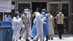 The Covid-19-related deaths were reported from Mumbai’s Marol Police Training School (PTS), Thane City police and Ahmednagar police.(Sonu Mehta/HT PHOTO) The Covid-19-related deaths were reported from Mumbai’s Marol Police Training School (PTS), Thane City police and Ahmednagar police.(Sonu Mehta/HT PHOTO)
