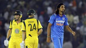 Ishant Sharma walks past James Faulkner and Adam Voges(Twitter) Ishant Sharma walks past James Faulkner and Adam Voges(Twitter)