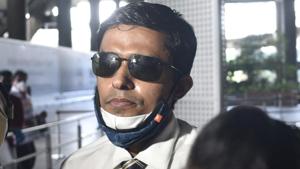 IPS officer Vinay Tiwari at Mumbai airport on August 2.(Satyabrata Tripathy/HT Photo) IPS officer Vinay Tiwari at Mumbai airport on August 2.(Satyabrata Tripathy/HT Photo)