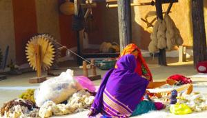 FDCI has come forward to empower weavers(Shutterstock) FDCI has come forward to empower weavers(Shutterstock)