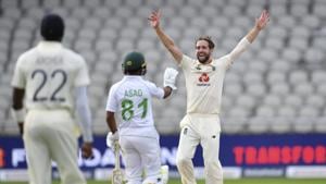 England's Chris Woakes, right, appeals successfully for the wicket of Pakistan's captain Azhar Ali.(AP) England's Chris Woakes, right, appeals successfully for the wicket of Pakistan's captain Azhar Ali.(AP)