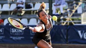 Craotia's Petra Martic returns the ball to Russia's Ludmilla Samsonova, during Palermo Ladies Open tennis tournament.(AP) Craotia's Petra Martic returns the ball to Russia's Ludmilla Samsonova, during Palermo Ladies Open tennis tournament.(AP)