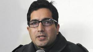 Shah Faesal, who topped the IAS in 2010 and announced his exit from the government nine years later, has resigned as JK People’s Movement, the party he launched last year(PTI) Shah Faesal, who topped the IAS in 2010 and announced his exit from the government nine years later, has resigned as JK People’s Movement, the party he launched last year(PTI)