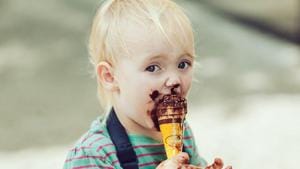 Parents should explore their own beliefs about self-control to understand how they influence their children’s developing food preferences, according to researchers.(Unsplash) Parents should explore their own beliefs about self-control to understand how they influence their children’s developing food preferences, according to researchers.(Unsplash)