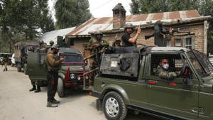 An Indian Army spokesperson said that a joint search operation was launched along with Jammu and Kashmir Police late on Monday night.(Waseem Andrabi/HT File Photo) An Indian Army spokesperson said that a joint search operation was launched along with Jammu and Kashmir Police late on Monday night.(Waseem Andrabi/HT File Photo)