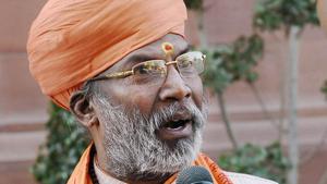 BJP leader Sakshi Maharaj has Y category security and police is also deployed at his residence but the security would be reviewed in the light of of the threat call.(PTI) BJP leader Sakshi Maharaj has Y category security and police is also deployed at his residence but the security would be reviewed in the light of of the threat call.(PTI)