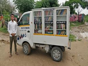 Sandeep Kumar, founder of the NGO -- Open Eye Foundation -- had started collecting books from various places to help the students who can not afford them.(ANI) Sandeep Kumar, founder of the NGO -- Open Eye Foundation -- had started collecting books from various places to help the students who can not afford them.(ANI)