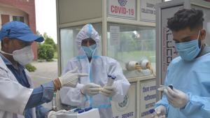 The pandemic and the ensuing 68-day lockdown triggered job losses across sectors.(Sakib Ali/HT Photo) The pandemic and the ensuing 68-day lockdown triggered job losses across sectors.(Sakib Ali/HT Photo)