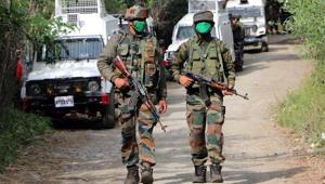 Army jawans at the encounter site in Amshipora area of Shopian on July 18. The army claims three unidentified militants were killed in the encounter.(ANI) Army jawans at the encounter site in Amshipora area of Shopian on July 18. The army claims three unidentified militants were killed in the encounter.(ANI)