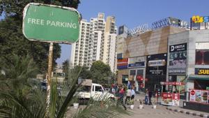 According to the report, more office space was leased in Noida in January-June as supply was available at much lower rentals in the satellite city.(Yogendra Kumar/HT PHOTO) According to the report, more office space was leased in Noida in January-June as supply was available at much lower rentals in the satellite city.(Yogendra Kumar/HT PHOTO)