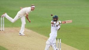 England vs Pakistan 2nd test, Day 2 highlights(REUTERS) England vs Pakistan 2nd test, Day 2 highlights(REUTERS)