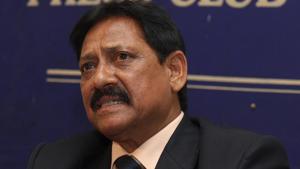 Chetan Chauhan who had tested positive for COVID-19 last month, died aged 73 due to multiple organ failure, at a hospital in Gurugram, on Sunday, August 16, 2020. (Photo by Sonu Mehta / HT Archive) Chetan Chauhan who had tested positive for COVID-19 last month, died aged 73 due to multiple organ failure, at a hospital in Gurugram, on Sunday, August 16, 2020. (Photo by Sonu Mehta / HT Archive)