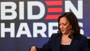 Harris said that her mother, a Tamil Indian-American who became a leading cancer researcher and activist, would take her and sister Maya to India because she wanted her daughters to understand where she had come from.(Reuters Photo) Harris said that her mother, a Tamil Indian-American who became a leading cancer researcher and activist, would take her and sister Maya to India because she wanted her daughters to understand where she had come from.(Reuters Photo)