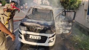 The incident happened at Bharat Nagar, in the heart of the city on the national highway (NH 16) just adjacent to a five-star hotel.(HT PHOTO.) The incident happened at Bharat Nagar, in the heart of the city on the national highway (NH 16) just adjacent to a five-star hotel.(HT PHOTO.)
