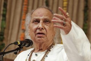 In this file photo, dated Friday, Jan. 3, 2020, classical vocalist Pandit Jasraj performs on the second day of Saptak classical music festival in Ahmedabad. Jasraj, one of the most renowned exponents of Hindustani Classical music passed on Monday, Aug. 17, 2020.(PTI) In this file photo, dated Friday, Jan. 3, 2020, classical vocalist Pandit Jasraj performs on the second day of Saptak classical music festival in Ahmedabad. Jasraj, one of the most renowned exponents of Hindustani Classical music passed on Monday, Aug. 17, 2020.(PTI)