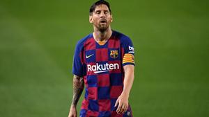 A dejected Lionel Messi walks off the ground.(Getty Images) A dejected Lionel Messi walks off the ground.(Getty Images)