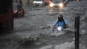 Scientists at IMD said that even though the monthly rainfall statistics for August still show a 23% deficit, there is a forecast of heavy rain on August 18, 19, and 20, and the deficit could well be covered in the next few days.(Ajay Aggarwal /HT PHOTO) Scientists at IMD said that even though the monthly rainfall statistics for August still show a 23% deficit, there is a forecast of heavy rain on August 18, 19, and 20, and the deficit could well be covered in the next few days.(Ajay Aggarwal /HT PHOTO)