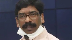 Chief Minister Hemant Soren on Wednesday ordered Deputy Commissioner of Dumka to provide pure drinking water to the residents of Jojotola in Masalia block.(HT File) Chief Minister Hemant Soren on Wednesday ordered Deputy Commissioner of Dumka to provide pure drinking water to the residents of Jojotola in Masalia block.(HT File)