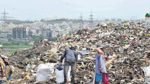PMC has landfill site at Uruli Devachi and Phursungi.(HT Photo) PMC has landfill site at Uruli Devachi and Phursungi.(HT Photo)