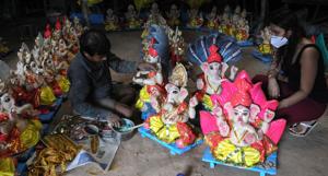 An artist works on an idol of Hindu deity Ganesh ahead of Ganesh Chaturthi festival at Shiv Temple Kalibari in Chandigarh, India, on Thursday, August 20, 2020. (Representational image )(Keshav Singh/Hindustan Times) An artist works on an idol of Hindu deity Ganesh ahead of Ganesh Chaturthi festival at Shiv Temple Kalibari in Chandigarh, India, on Thursday, August 20, 2020. (Representational image )(Keshav Singh/Hindustan Times)