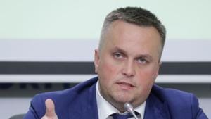 Kholodnytsky, who became the first head of anti-corruption investigations at the prosecution service in Ukraine, said on his Facebook he had quit of his own free will.(Reuters Photo) Kholodnytsky, who became the first head of anti-corruption investigations at the prosecution service in Ukraine, said on his Facebook he had quit of his own free will.(Reuters Photo)