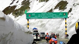 The project which will be implemented in two sections involves the construction of a connecting road from Z-Morh Tunnel to Zojila Tunnel and a 14.150 km long bi-directional tunnel across Zojila Pass on the Sonamarg-Kargil section of NH-01. (NHIDCL.) The project which will be implemented in two sections involves the construction of a connecting road from Z-Morh Tunnel to Zojila Tunnel and a 14.150 km long bi-directional tunnel across Zojila Pass on the Sonamarg-Kargil section of NH-01. (NHIDCL.)