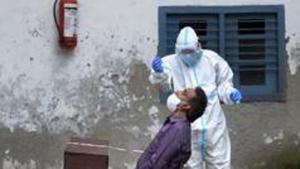 While 1,427 people were discharged after being declared as cured which the final count to 65,346.(Hindustan Times) While 1,427 people were discharged after being declared as cured which the final count to 65,346.(Hindustan Times)