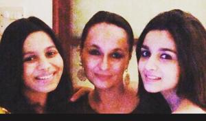 Soni Razdan with her daughters, Alia Bhatt and Shaheen Bhatt. Soni Razdan with her daughters, Alia Bhatt and Shaheen Bhatt.