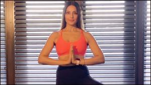 Bipasha Basu shares robust Monday motivation in a workout video(Instagram/bipashabasu) Bipasha Basu shares robust Monday motivation in a workout video(Instagram/bipashabasu)