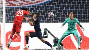 Bayern Munich's French forward Kingsley Coman (L) scores the winner against PSG in the final of the UEFA Champions League in Lisbon.(AFP) Bayern Munich's French forward Kingsley Coman (L) scores the winner against PSG in the final of the UEFA Champions League in Lisbon.(AFP)