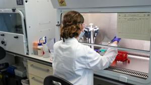 Since March, more than 60 cancer centres across the UK entered data into the UKCCMP database with information on adult cancer patients who contracted the virus.(REUTERS PHOTO.) Since March, more than 60 cancer centres across the UK entered data into the UKCCMP database with information on adult cancer patients who contracted the virus.(REUTERS PHOTO.)