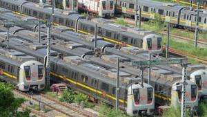 The Metro services were shut on March 22 as part of sweeping measures to enforce social distancing to check the pandemic spread.(PTI) The Metro services were shut on March 22 as part of sweeping measures to enforce social distancing to check the pandemic spread.(PTI)