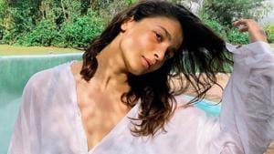 Alia Bhatt has shared a new picture on Instagram. Alia Bhatt has shared a new picture on Instagram.