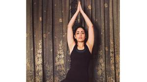 Unlike rigorous exercises such as a HIIT session or fast-paced aerobics, yoga is a sure-shot way to burn fat fast and also keep it at bay.(Yami Gautam/Instagram) Unlike rigorous exercises such as a HIIT session or fast-paced aerobics, yoga is a sure-shot way to burn fat fast and also keep it at bay.(Yami Gautam/Instagram)